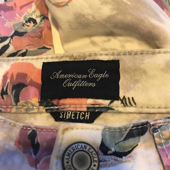 American Eagle Size 2 Skinny Stretch Floral Jeans - Picture 2 of 4